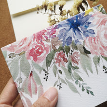 Load image into Gallery viewer, Daisies &amp; Roses 4.25x5.5&quot; Folded Blank Notecard

